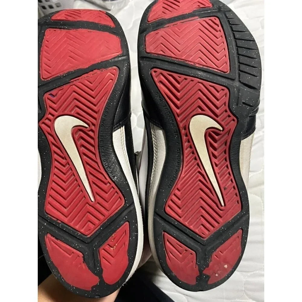 Nike AV PRO 3 youth size 5.5